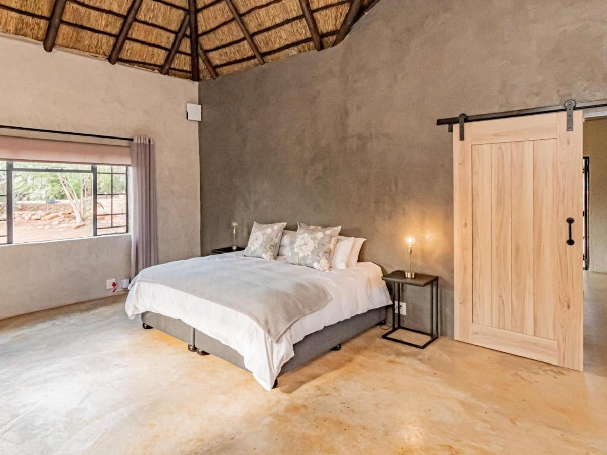 Featherwood Farm & Nyala Lodge Rayton Quarto foto